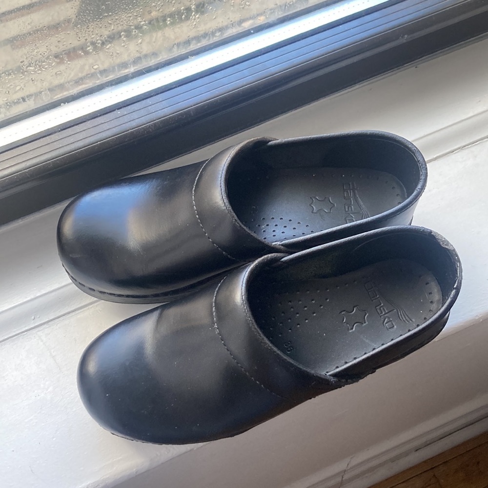 Dansko clogs size 36